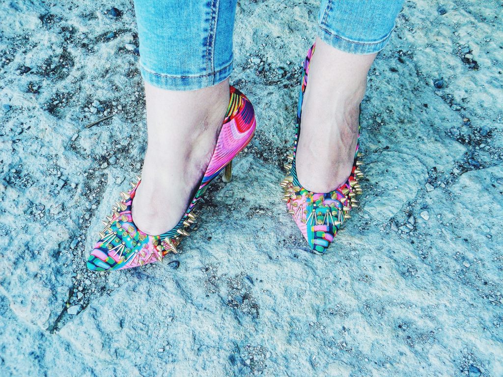 Outlandish blog what I wore outfit inspiration lace high heels