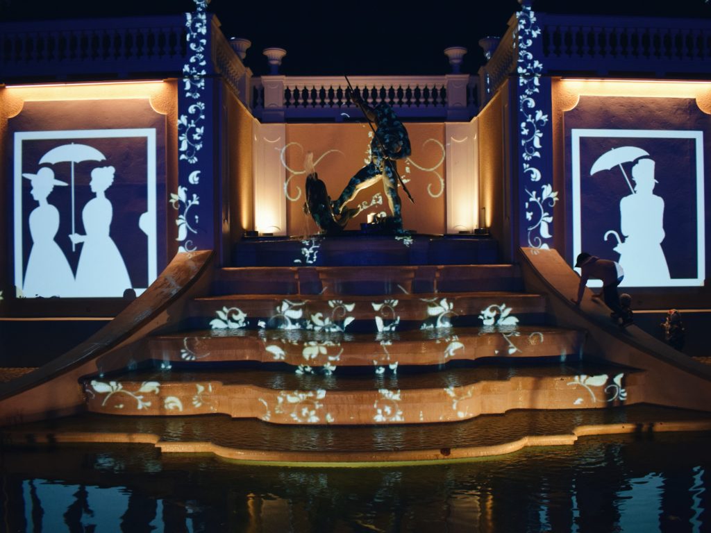 Outlandish blog look-book photography darkness lights festival Kadriorg Palace Tallinn