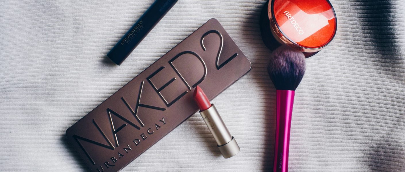 make-up essentials for Spring