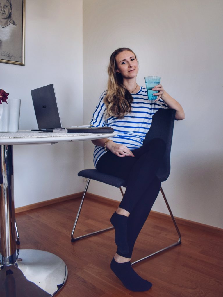 get dressed when working from home