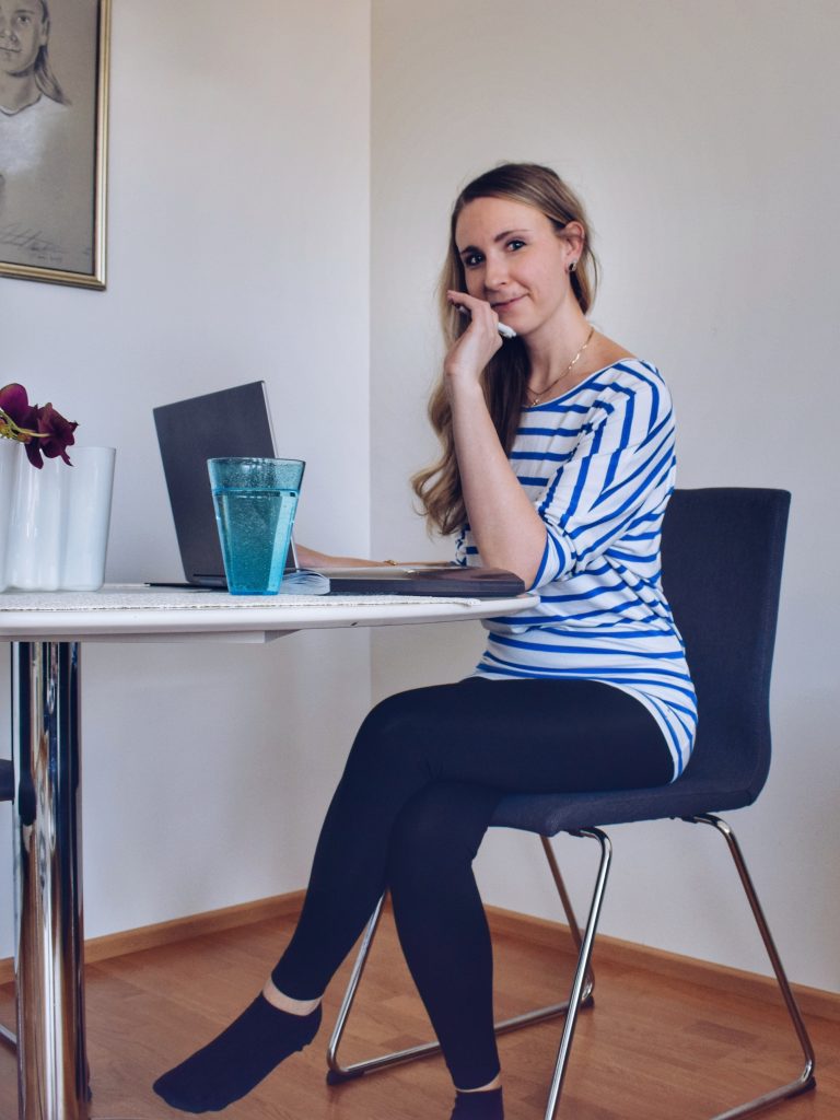 get dressed when working from home