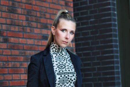 fight the rise of far right